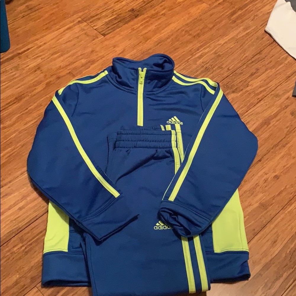 Boys Adidas Suit Size 6